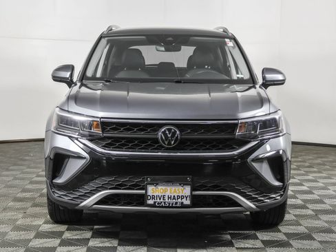 Used 2024 Volkswagen Taos SE FWD image 9