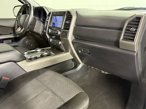 Certified 2021 Ford Expedition XLT w/ Black Accent Package image 9