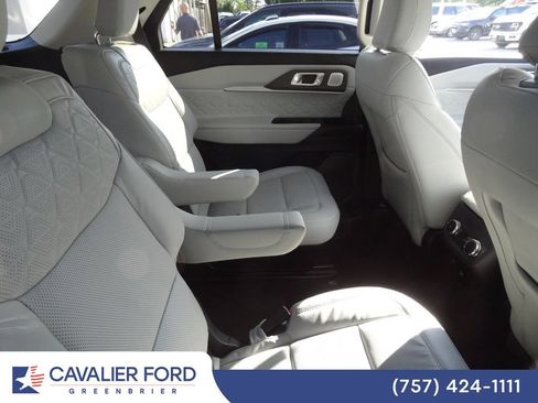 Used 2026 Ford Explorer Platinum w/ LUX Leather Package AWD/4WD image 14