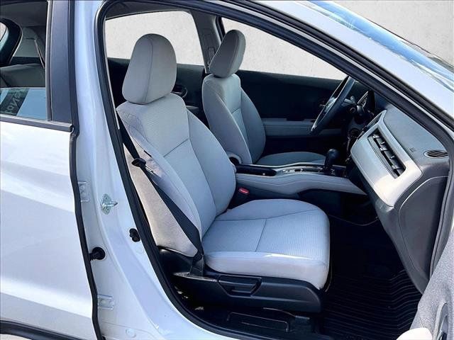 Used 2021 Honda HR-V LX image 9