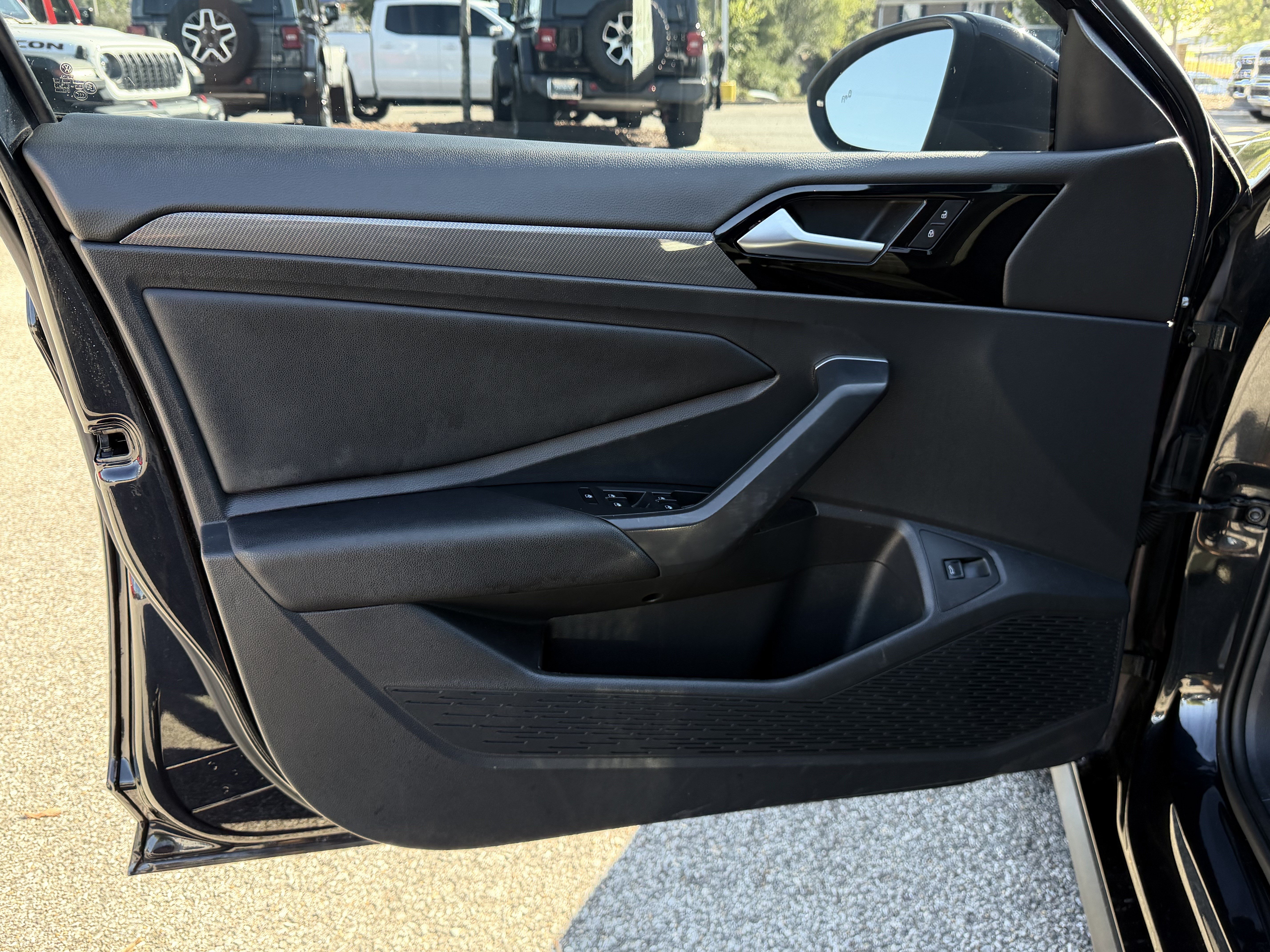 Used 2019 Volkswagen Jetta GLI FWD image 14