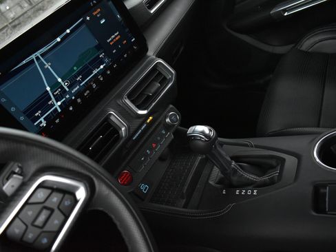 Used 2024 Ford Mustang GT Premium image 23