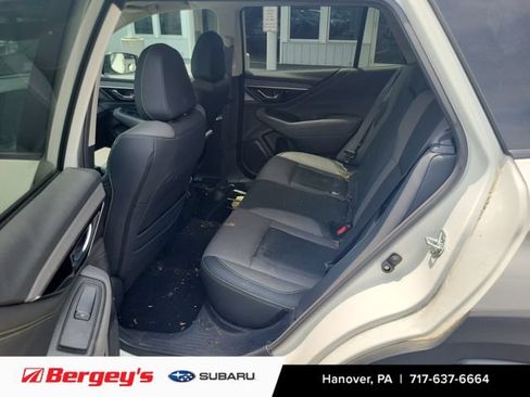 Used 2024 Subaru Outback Onyx Edition AWD/4WD image 10