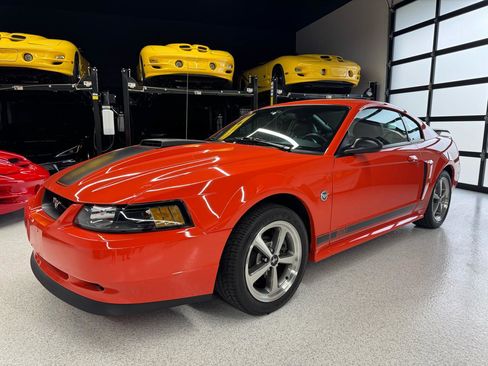 Used 2004 Ford Mustang Mach 1 RWD image 4