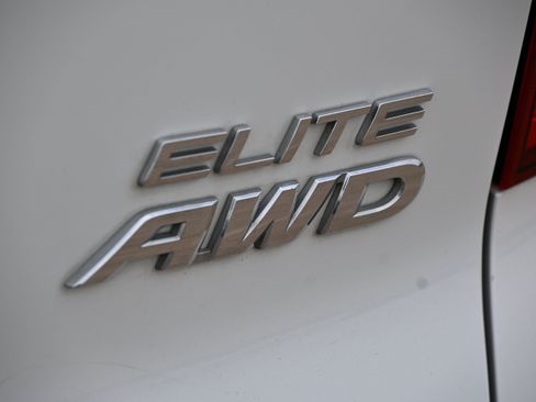 Used 2023 Honda Passport Elite image 44