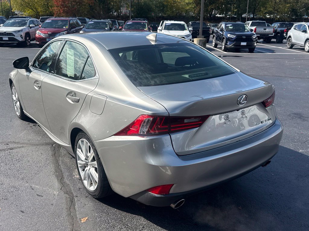 Used 2016 Lexus IS 300 AWD w/ Premium Package image 5