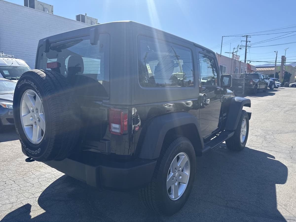 Used 2014 Jeep Wrangler Sport w/ Quick Order Package 24S AWD/4WD image 7