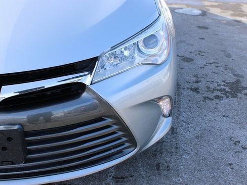 Used 2017 Toyota Camry LE image 42