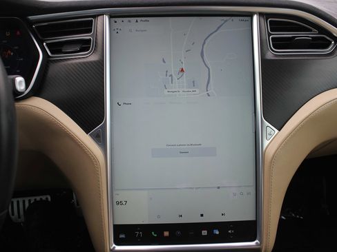 Used 2016 Tesla Model S P90D image 19