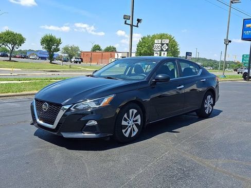 Used 2020 Nissan Altima 2.5 S FWD image 3