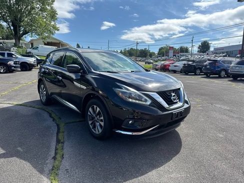 Used 2018 Nissan Murano SL w/ Moonroof Package AWD/4WD image 2