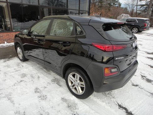 Used 2021 Hyundai Kona SE AWD/4WD image 4