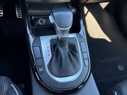 Used 2023 Kia Forte GT-Line w/ GT-Line Premium Package image 19