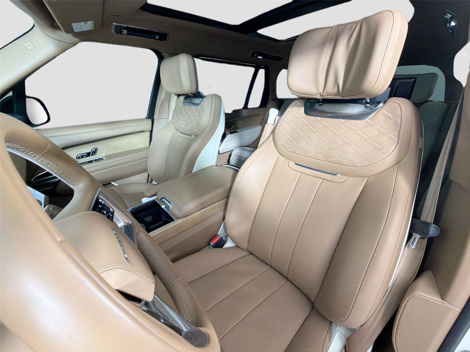 Certified 2022 Land Rover Range Rover SV AWD/4WD image 19