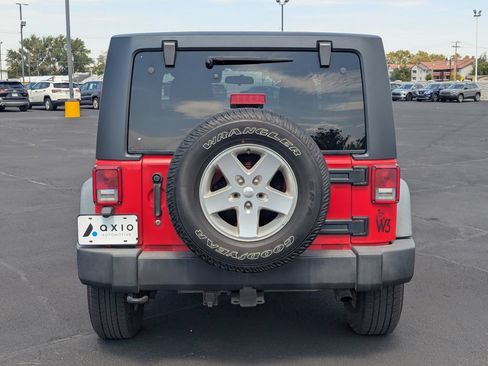 Used 2015 Jeep Wrangler Sport w/ Quick Order Package 24S AWD/4WD image 5