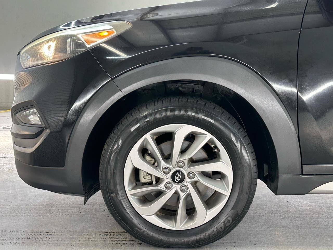 Used 2017 Hyundai Tucson Eco w/ Cargo Package FWD image 5