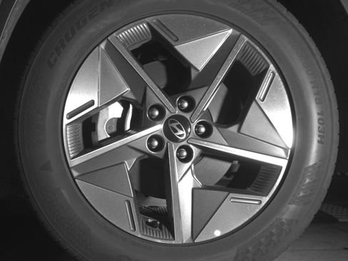 Used 2025 Hyundai Tucson SEL FWD image 12