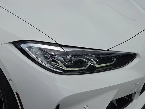 Used 2022 BMW M4 Competition w/ M Carbon Exterior Package RWD image 9
