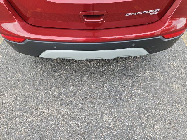 Used 2022 Buick Encore Preferred w/ Safety Package II AWD/4WD image 10