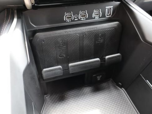 Used 2025 RAM 1500 Tungsten AWD/4WD image 28