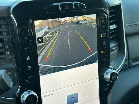 Used 2024 RAM 2500 Laramie image 20