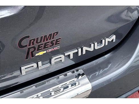 Used 2021 Toyota Highlander Platinum image 24