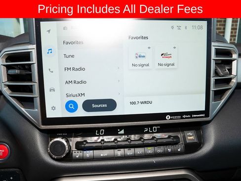 Used 2022 Toyota Tundra Limited w/ TRD Off-Road Package AWD/4WD image 13