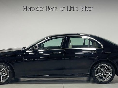 Used 2023 Mercedes-Benz E 350 4MATIC Sedan image 2