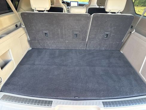 Used 2018 Lincoln Navigator L Reserve w/ Technology Package image 13