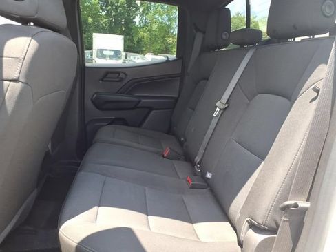 Used 2023 Chevrolet Colorado W/T AWD/4WD image 15