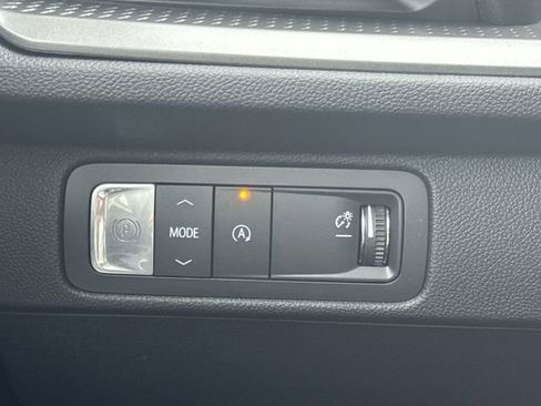New 2026 Chevrolet Traverse LT w/ Enhanced Driving Package FWD image 20