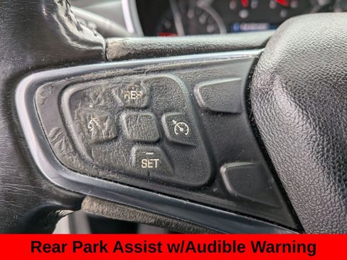 Used 2019 Chevrolet Equinox LT image 16