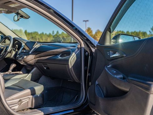 Used 2019 Chevrolet Malibu LT w/ Leather Package image 13