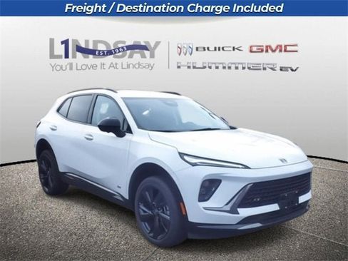 New 2025 Buick Envision Sport Touring image 2