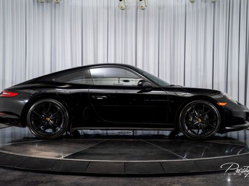 Used 2019 Porsche 911 Carrera image 14