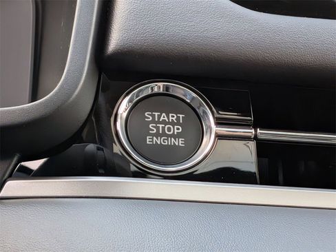 New 2026 Mitsubishi Outlander LE image 20