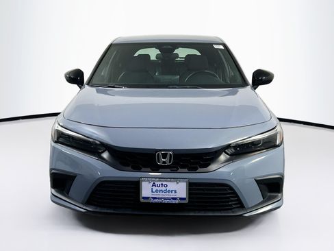 Used 2023 Honda Civic Sport image 2
