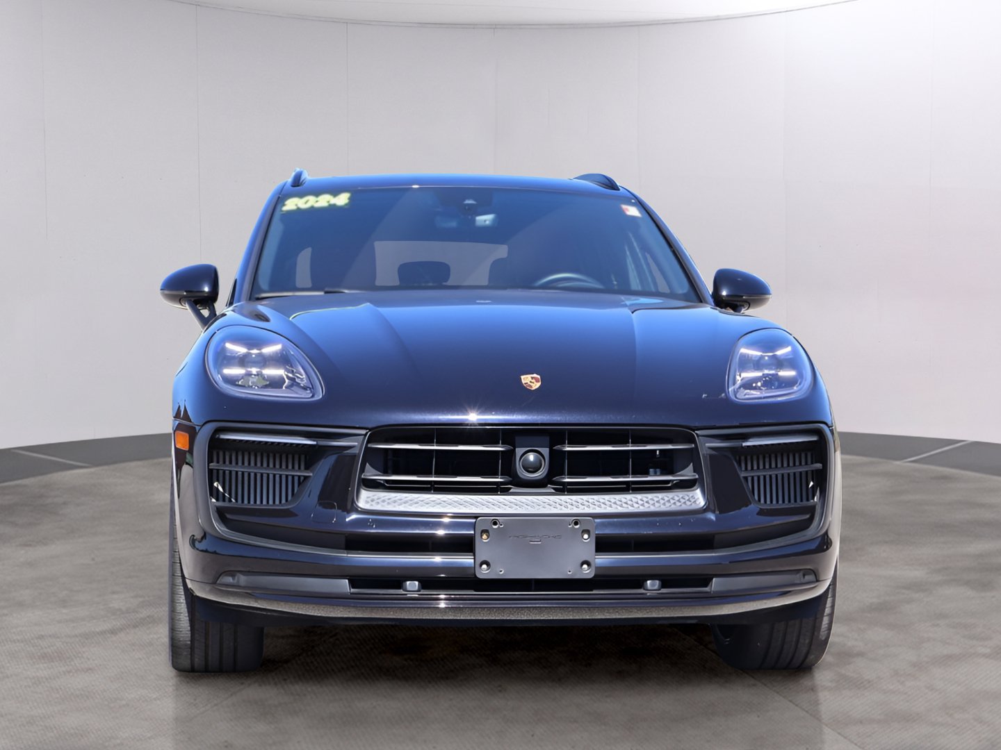 Certified 2024 Porsche Macan S w/ Premium Plus Package AWD/4WD image 12