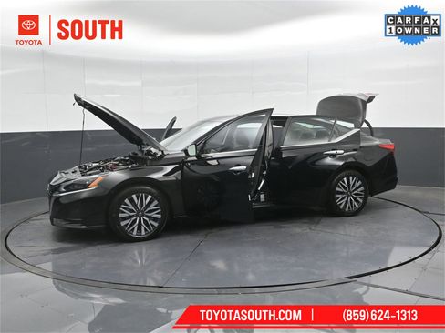Used 2024 Nissan Altima 2.5 SV image 48