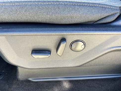 Used 2022 Ford F150 XLT w/ Equipment Group 302A High image 25