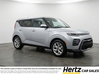 Used 2025 Kia Soul LX w/ LX Technology Package