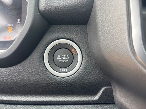 New 2026 RAM 1500 Big Horn AWD/4WD image 15