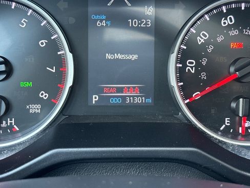 Certified 2021 Toyota RAV4 XLE w/ Convenience Package FWD image 28