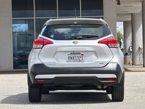 Used 2019 Nissan Kicks SR FWD image 5