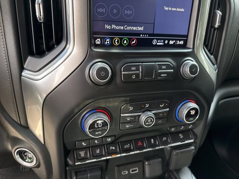 Used 2022 Chevrolet Silverado 2500 LTZ AWD/4WD image 28