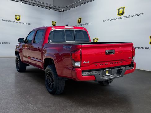 Used 2022 Toyota Tacoma SR image 3