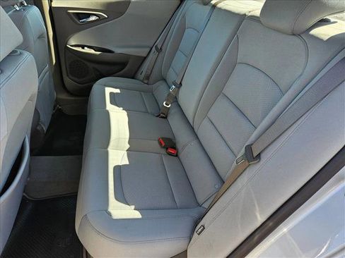 Used 2020 Chevrolet Malibu LS image 16