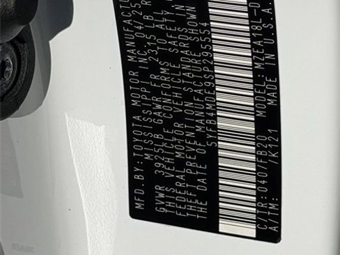 Certified 2025 Toyota Corolla LE w/ LE Premium Package image 25