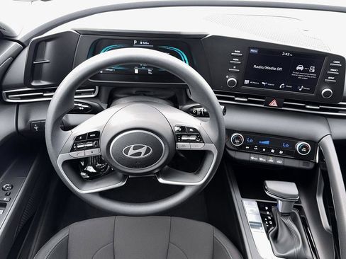 New 2026 Hyundai Elantra Blue image 21