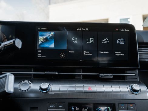 New 2026 Hyundai Kona SEL Premium AWD/4WD image 23